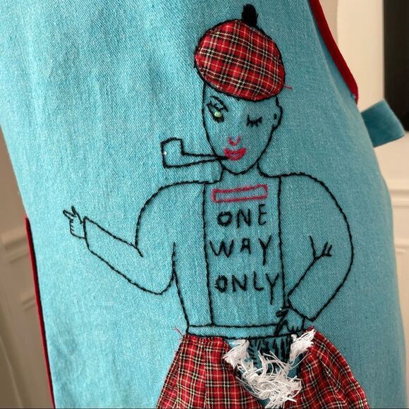 Vintage Homemade Hand Embroidered Apron and Hat - Picture 9 of 11